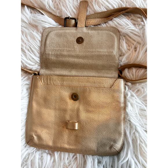 Velez Women's Gold‎ Metallic Leather Crossbody Bag Everyday Minimalist Timeless - Picture 5 of 10